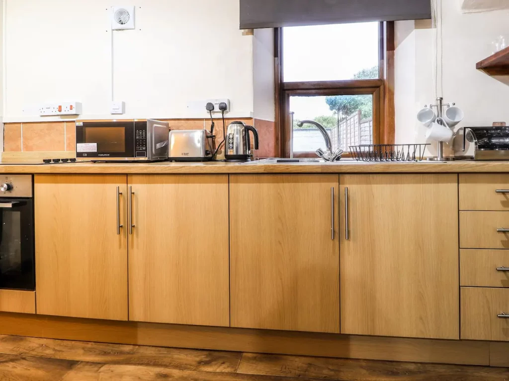 No 18, Ebens Lane, Cardigan, Cottage Let