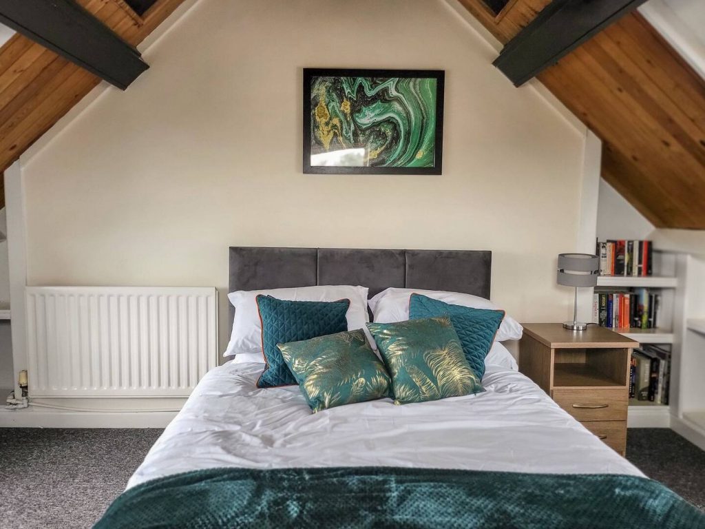 No 18, Ebens Lane, Cardigan, Cottage Let