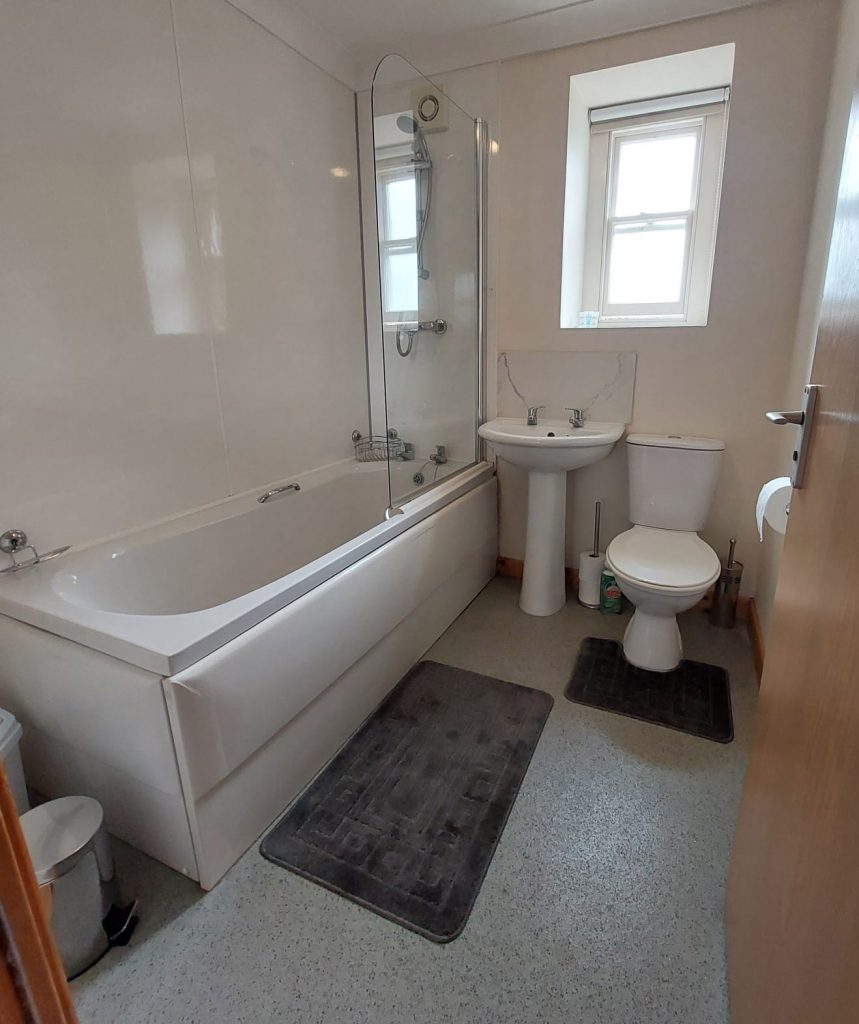 No 4, Ebens Lane, Cardigan, Cottage Let